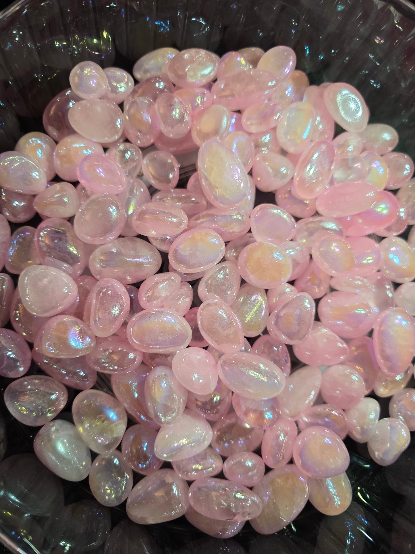 Aura Pink Rose Quartz Tumble