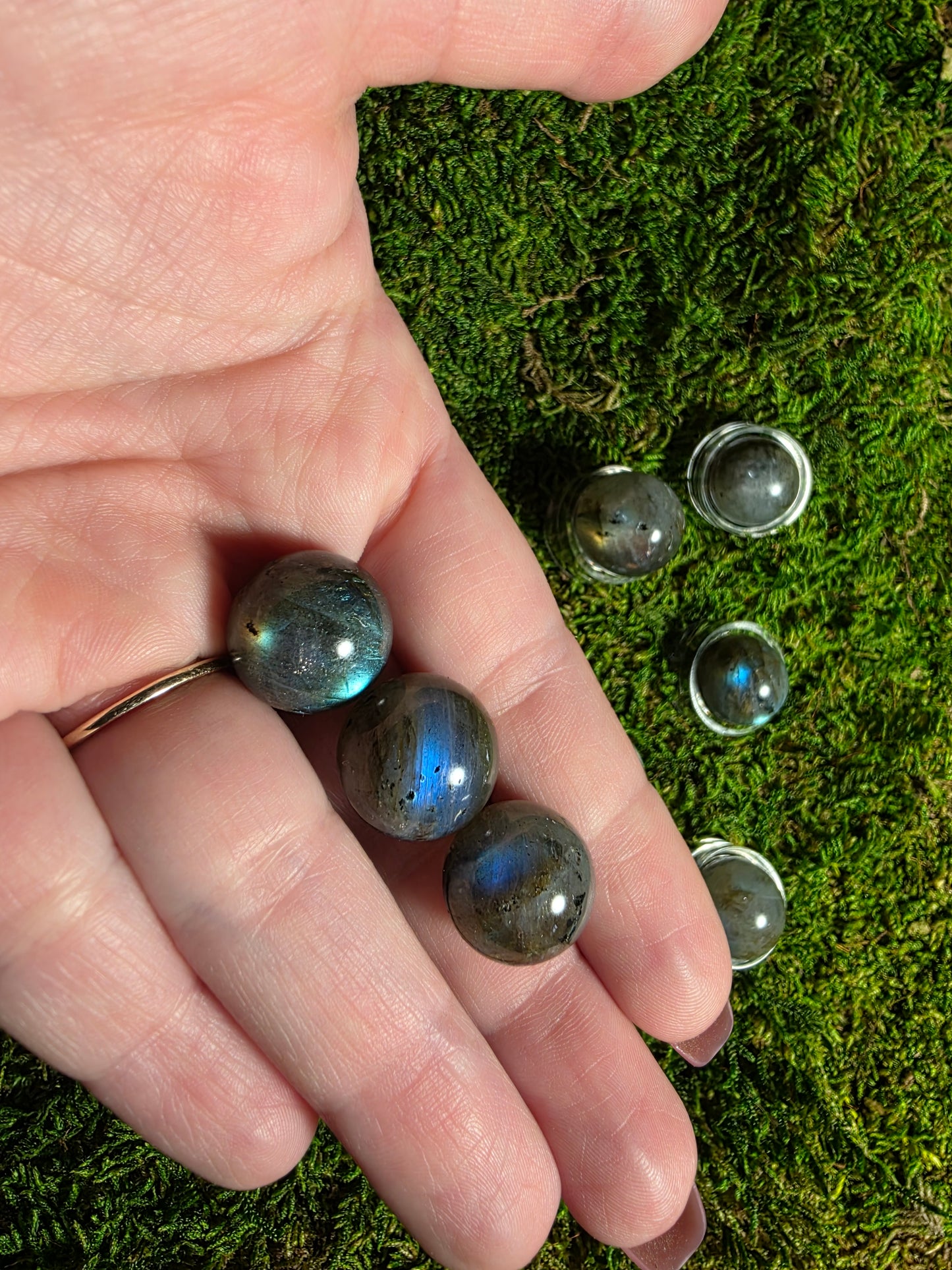 Mini Labradorite Sphere (High Quality)