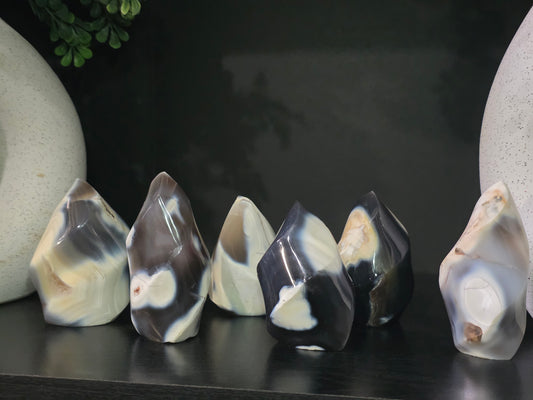 Orca Agate Flame Carving